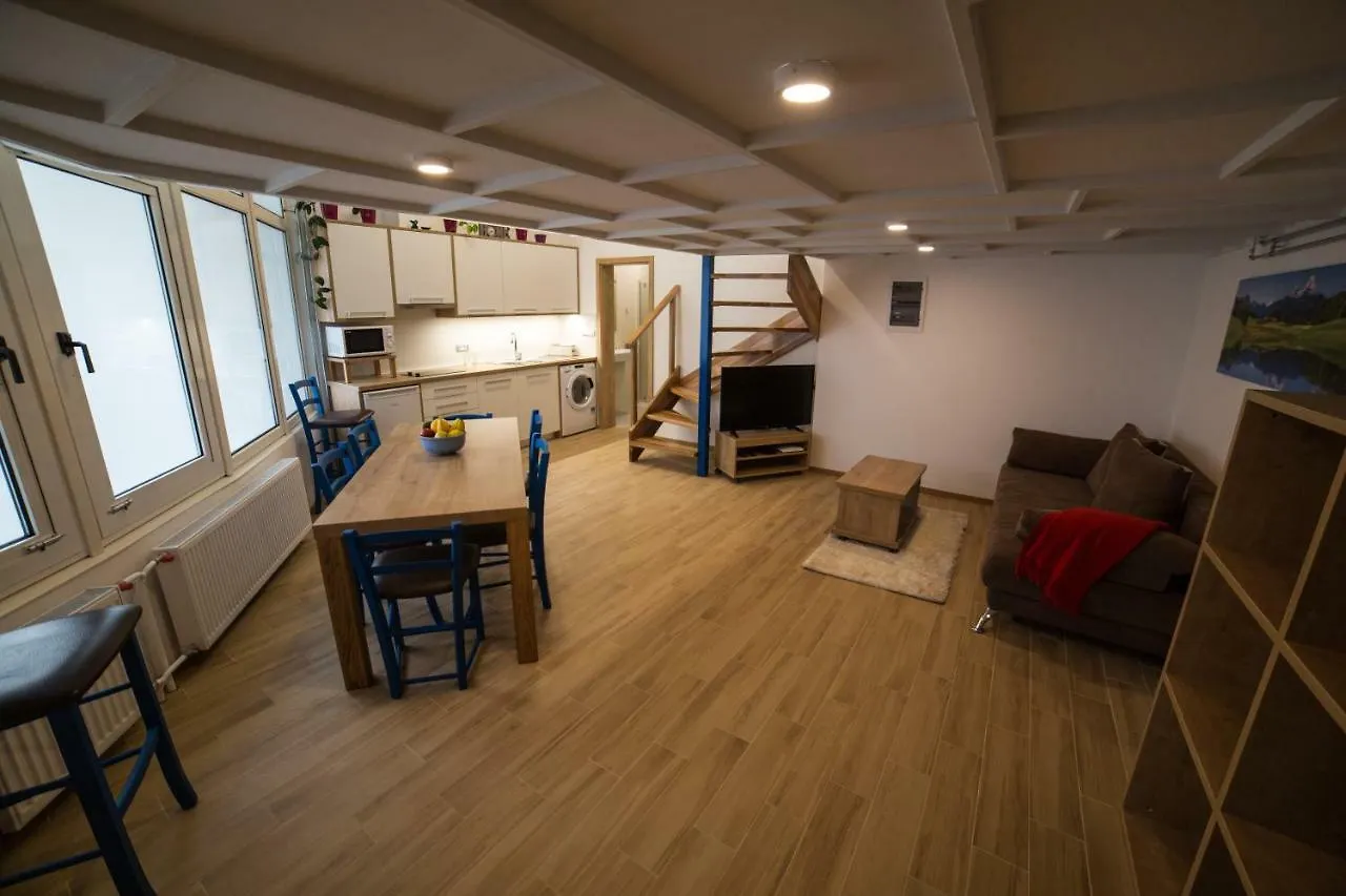 Apartment Emonca Ljubljana